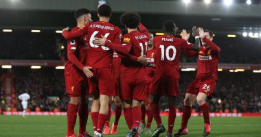 4 انتصارات تفصل ليفربول عن التتويج رسميا بالدوري الإنجليزي