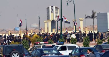 رئيس الوزراء يشارك بجنازة الرئيس الأسبق حسنى مبارك