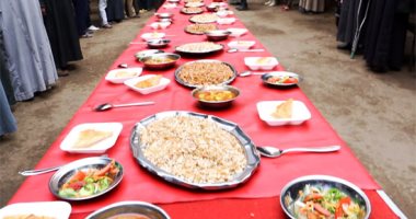 توفير 600 وجبة إفطار على موائد الرحمن بالعريش تحت إشراف التضامن الاجتماعى -  اليوم السابع