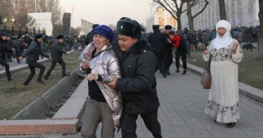 اشتباكات بين قوات الأمن والمتظاهرين فى قيرغستان