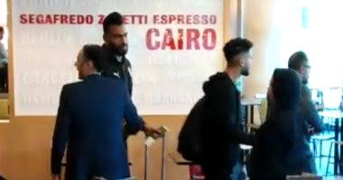 شاهد لاعبى الزمالك فى مطار القاهرة استعدادا للسفر لتونس