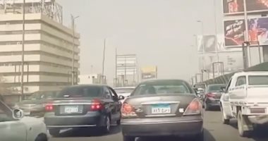 النشرة المرورية.. زحام بالطرق والشوارع الرئيسية فى القاهرة والجيزة