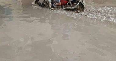 شكوى من تراكم مياه الصرف والأمطار بقرية سيف الدين بدمياط