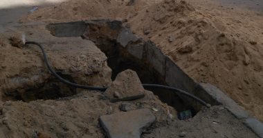 أهالى زهراء مدينة نصر يشكون وجود حفرة كبيرة بشارع محطة الكهرباء