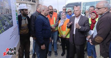 وزير النقل يتابع المرحلة الأولى من تطوير الصحراوى الغربى "القاهرة ـ أسوان".. فيديو