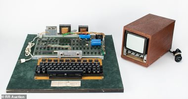 طرح أول جهاز كمبيوتر لأبل فى التاريخ للبيع بمزاد.. تفتكر يتباع بكام؟