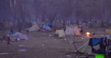 "فاينانشيال تايمز": اليونان تعلن عن أول إصابة "كورونا" فى مخيمات اللاجئين