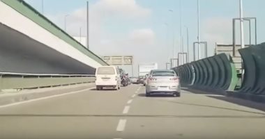 فيديو.. انسياب حركة المرور أعلى كوبرى أكتوبر من مدينة نصر حتى المهندسين