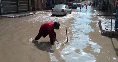 صور.. محافظ كفر الشيخ يوجه برفع تراكمات المياه وتحديد أماكن إيواء للمتضررين
