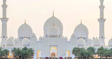 الإمارات: بث مباشر لصلاة التراويح من جامع الشيخ زايد الكبير طوال رمضان