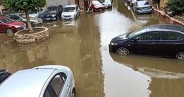 مياه الأمطار تحاصر بعض الشوارع فى المعادى والأهالى يطالبون بحل الأزمة ..صور