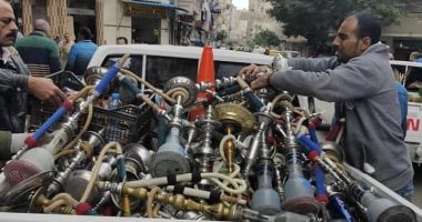 أحياء الاسكندرية تواصل حملات منع تدخين الشيشة بالمقاهي