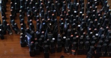 ضبط 2393 زجاجة كحول مجهولة المصدر خلال حملة تفتيشية بالغردقة