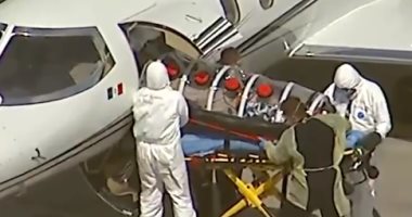 طائرة إسعاف خاصة تنقل أمريكيا أصيب بفيروس كورونا في رحلة أوروبية.. فيديو