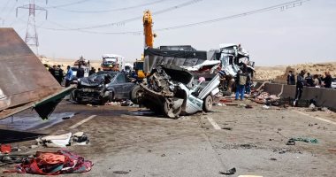  مصرع وإصابة 7 أشخاص في حادث تصادم بين 5 سيارات بأوتوستراد لبنان