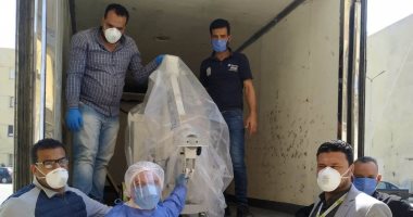 رجال أعمال ببورسعيد يتبرعون بأجهزة تنفس صناعى وأشعة وكمامات.. صور