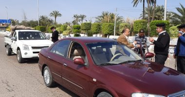 محافظ دمياط : حملات أمنية على بوابات وشواطئ رأس البر لتنفيذ قرار الغلق
