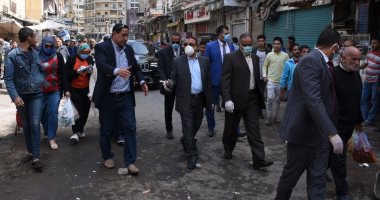 محافظ الإسكندرية يشدد على توعية البائعين  بالاجراءات الوقائية من كورونا