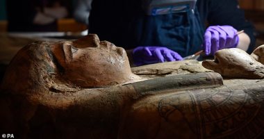 مفاجأة .. اكتشاف لوحات داخل تابوت مومياء مصرية عمرها 3000 سنة باسكتلندا
