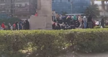 فيديو.. تجمع كثيف لمواطنين في ميدان سفنكس بسبب شائعة الـ 500 جنيه
