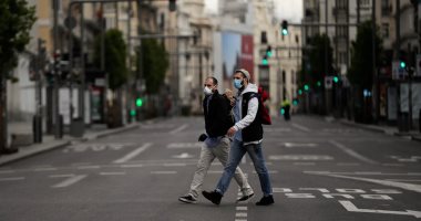 تقارير: إسبانيا تتجه لتخصيص مرتبات ثابتة للعمال المتضررين من فيروس كورونا