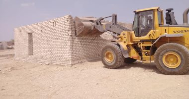 محافظة الجيزة تنفذ حملات إزالة لمخالفات البناء فى أطفيح وبولاق والحوامدية وأوسيم