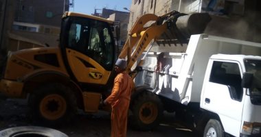 البيئة: جهود للسيطرة على المخلفات بالقاهرة والجيزة للحد من التلوث.. صور