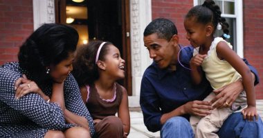 باراك أوباما يحتفل بعيد الفصح مع عائلته بصورة من الذكريات.. اعرف قال ايه