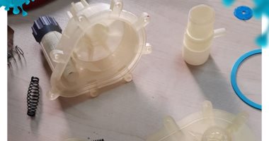 جامعة حلوان تشارك فى تصنيع جهاز تنفس صناعى بقيمة 1000جينه لمواجهة كورونا.. صور - 