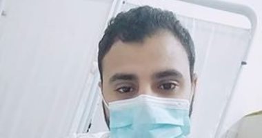 الجيش الأبيض.. حسين رشدى طبيب على خط مواجهة كورونا بمستشفى الأزهر