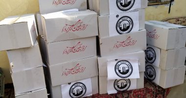 صيدلة جامعة حلوان توزع 150 كرتونة مواد غذائية على العمالة اليومية بالصف