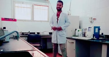 جيشنا الأبيض.. "محمود صديق" فنى معمل على خط مواجهة كورونا بمستشفى أولاد صقر