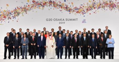مسؤولو مجموعة العشرين يتجهون للتوصية بتمديد تجميد الديون