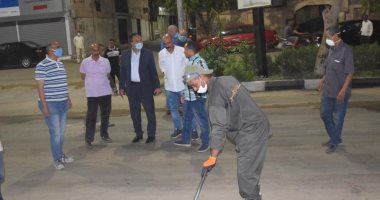صور.. سكرتير محافظة الأقصر يتابع تطبيق حظر التجوال وحملات النظافة بالشوارع
