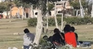 للحد من كورنا.. قارئ يشكو من تجمعات المواطنين فى الحدائق بمدينة العبور