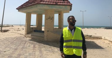 50 متطوع بشمال سيناء يشاركون فى إجراءات حفظ شاطئ العريش بلا زوار