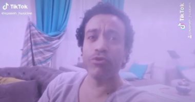 ابنة سامح حسين تمنعه من التواصل مع جمهوره على "تيك توك".. فيديو