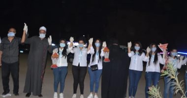 "بنات تتحدى كورونا" يقدمون فوانيس وزينة رمضان لمستشفى إسنا للعزل الصحى