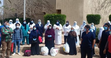 صحة الغربية تحتفل بشفاء 6 مصابين بكورونا وخروجهم من العزل الصحى