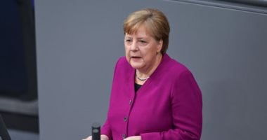المستشارة الألمانية أنجيلا ميركل تعقد اجتماعها الحكومى الأخير