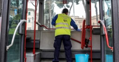 إيطاليا تفرض قوانين جديدة لاستخدام وسائل النقل خلال المرحلة الثانية من كورونا