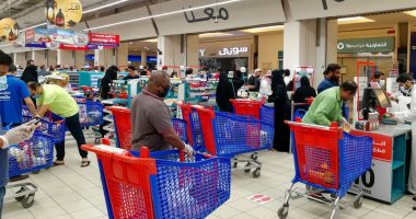 السعودية: استعدادات بالمحال التجارية لاستئناف نشاطها الأربعاء