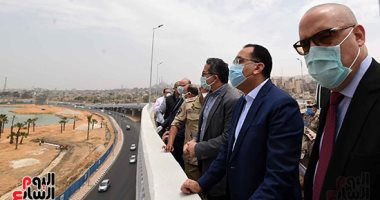 جولة ميدانية لرئيس الوزراء لمتابعة تطوير منطقة عين الصيرة  وميدان التحرير ومثلث ماسبيرو