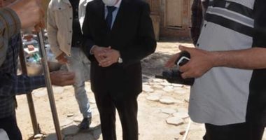 محافظ المنيا يتفقد مشروع "قدرة الفول المدمس" للأسر الأكثر احتياجا.. صور