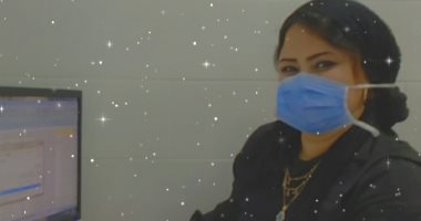 "فاطمة" مسئولة الدفع فى مستشفى ببورسعيد على خط المواجهة ضد كورونا