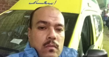 "محمد" بمرفق إسعاف مدينة نصر على خط المواجهة ضد كورونا