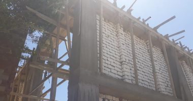 إيقاف 7 حالات بناء مخالف والتحفظ على مواد البناء بالإسكندرية.. صور