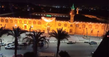 شاهد.. أجواء أول صلاة تراويح فى رمضان من مسجد عمرو بن العاص