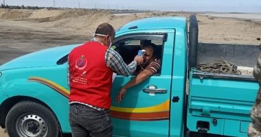 فرق الطب الوقائى بشمال سيناء تواصل إجراءات الفحص للمسافرين ..صور