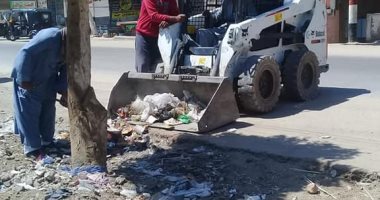 رفع 150 طنا من القمامة والمخلفات بقرية العرابة فى حملة نظافة بسوهاج 